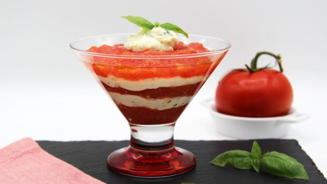 COPA DE TOMATE ROSA Y QUESO DE CABRA Portada