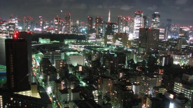 Image: La ciudad solitaria. Aventuras en el arte de estar solo