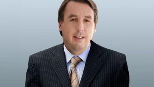 Emilio Azcárraga Jean abandona el poder ejecutivo en Televisa