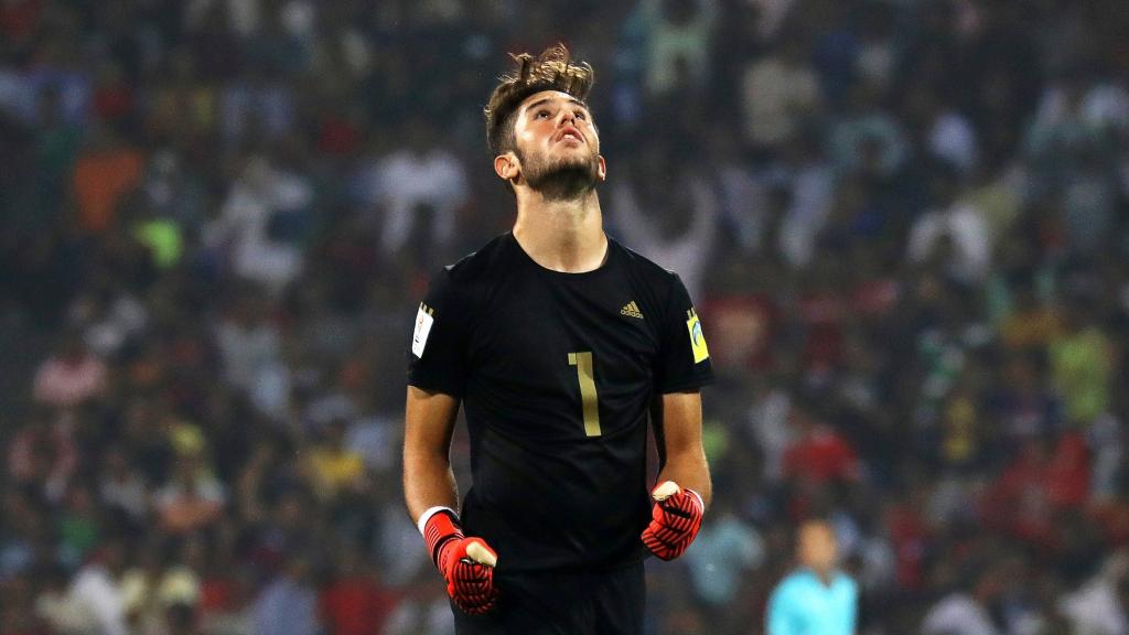 Álvaro Fernández celebra el 2-0 contra Mali.