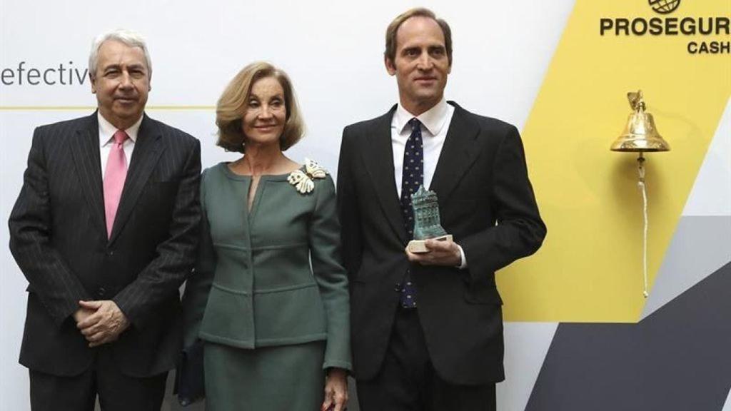 Helena Revoredo junto a su hijo Christian Gut (dcha).