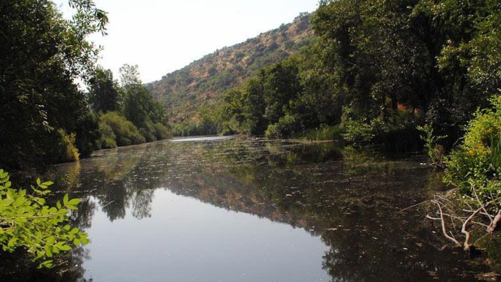 Paraje de Ambasaguas en el río Tormes a su paso por Villarino de los Aires
