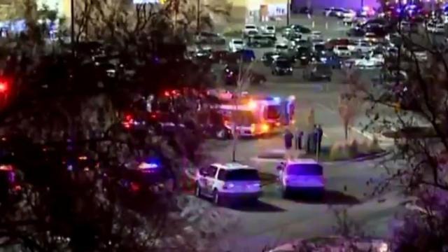 Exterior del Walmart donde sucedió el tiroteo.