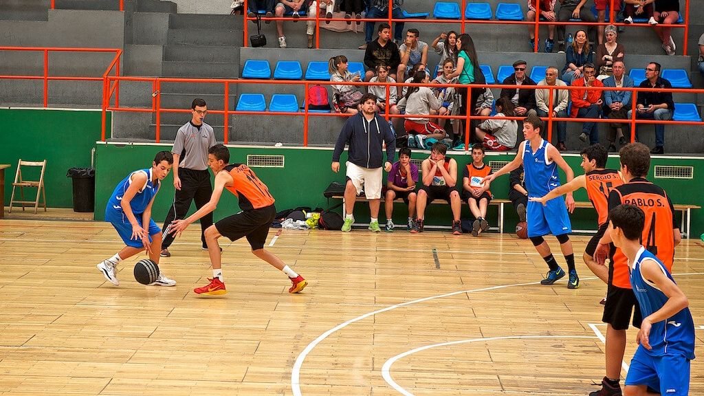 baloncesto, deporte, pabellón La Alamedilla, Alamedilla, final, peñaranda, peñaranda de bracamonte, juegos escolares, diputacion, cadete, jóvenes, canasta, balón, raquel romo, íes garcía bernal