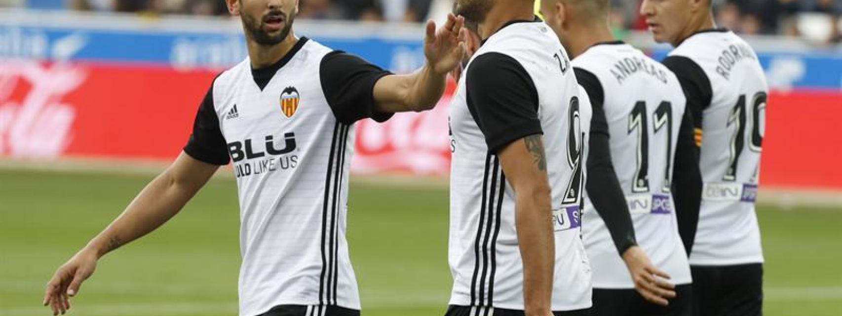 El Valencia celebra un gol de Zaza.