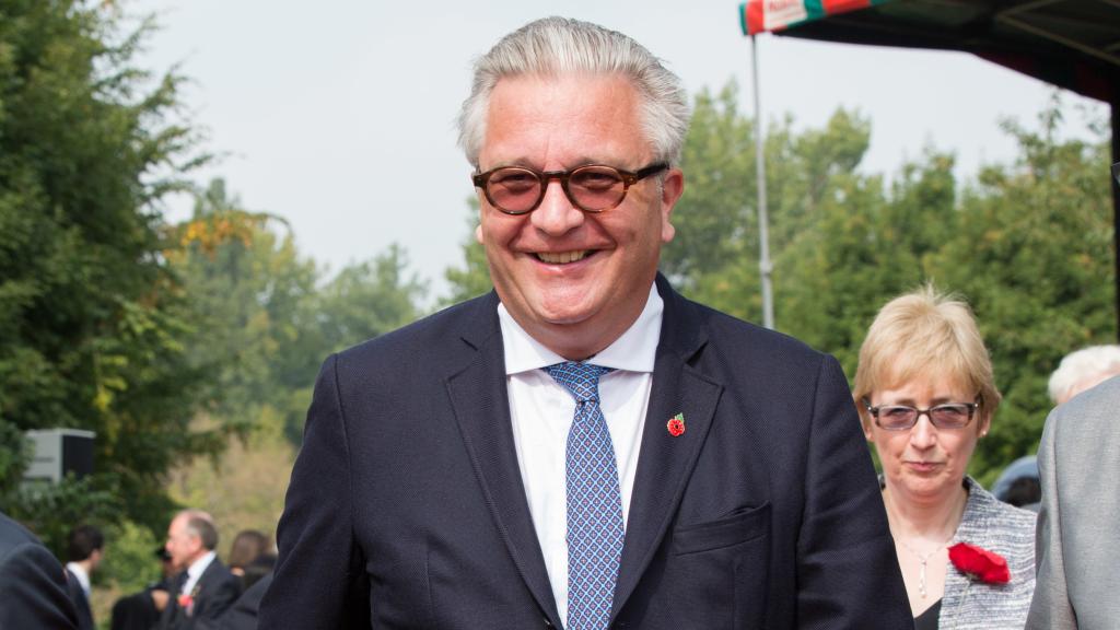 El príncipe Laurent.