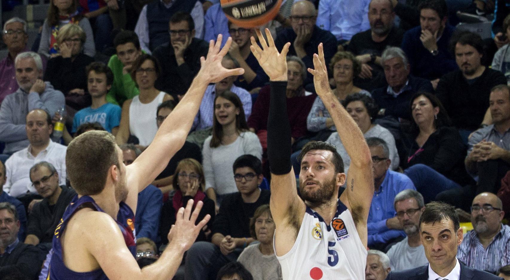 Rudy Fernández y Vezenkov en un partido de la pasada temporada.