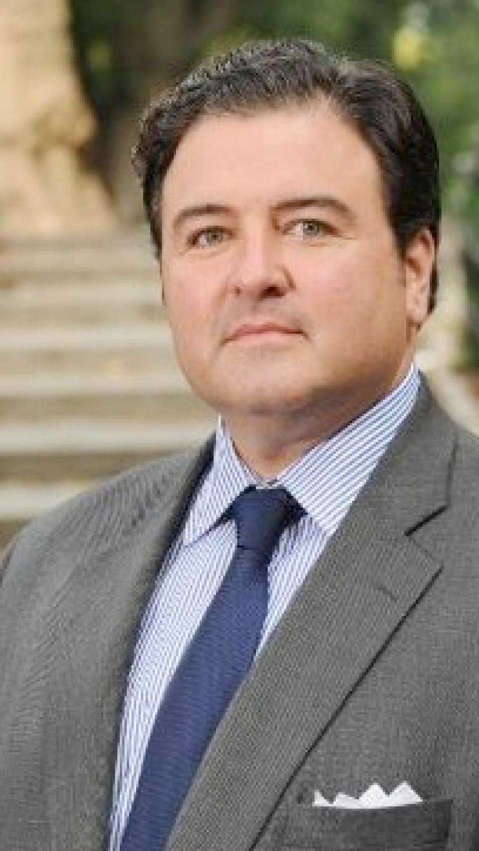 Duke Buchan posando.