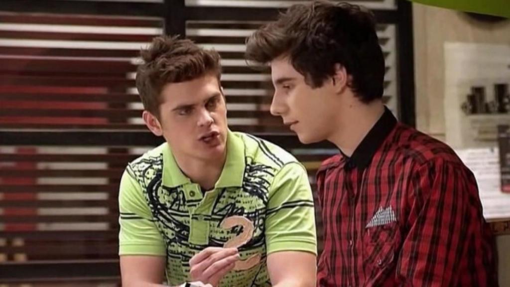 Javier Calvo: Me encantaría dirigir la vuelta de 'Física o Química'