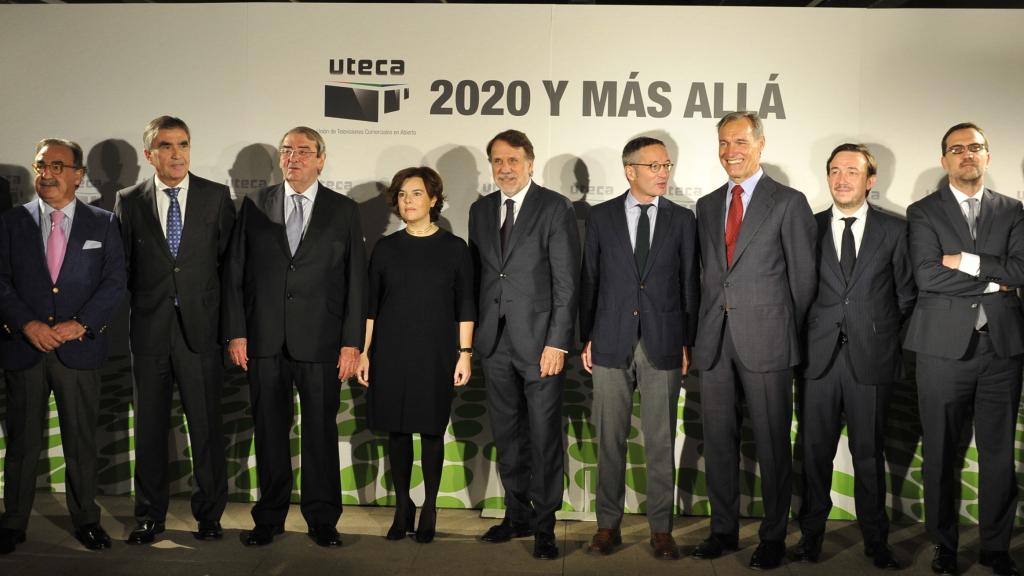 Foto de familia jornada Uteca 2017, con la ex Vicepresidenta de Gobierno, Soraya Sáenz de Santamaría.