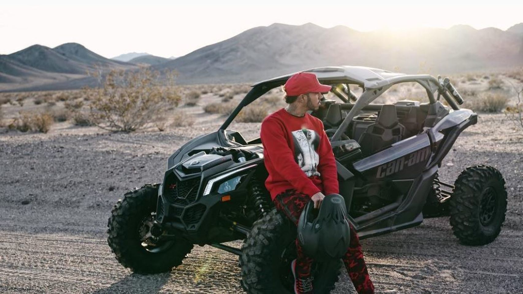 Celebrities_260986588_53550495_1706x960