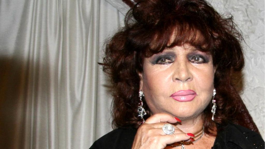 Sara Montiel en un acto público.