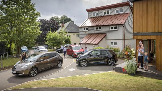 OCU detecta grandes diferencias en los valores de autonomía de los coches eléctricos