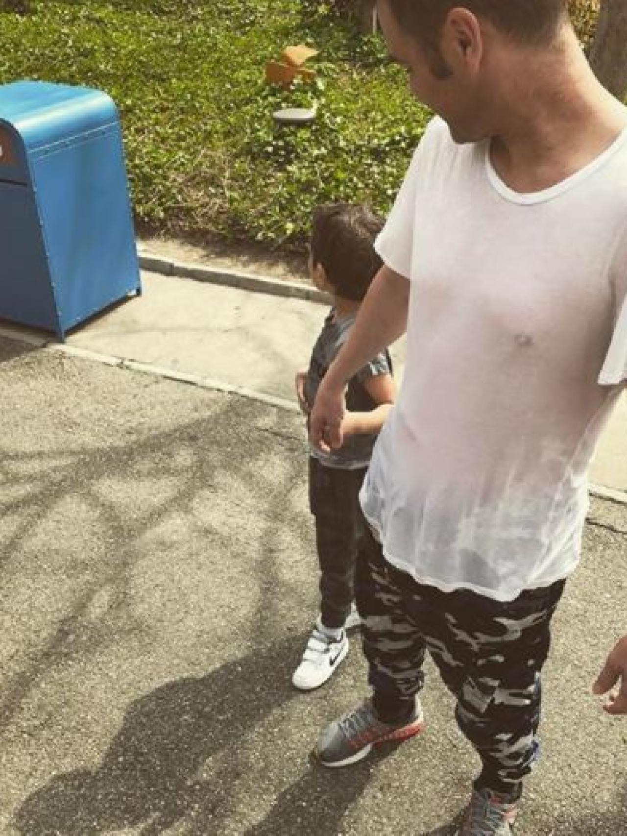 Fonsi Nieto con su hijo Lucas.