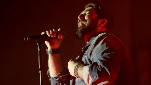 Antonio Orozco durante un concierto.