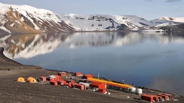La base española de la Antártida que honra con su nombre a Gabriel de Castilla.