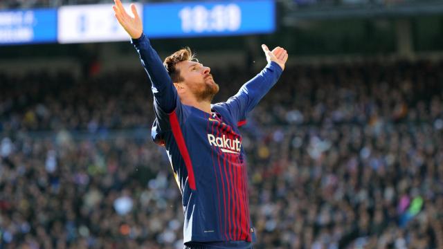 Messi celebra su gol en el Bernabéu.
