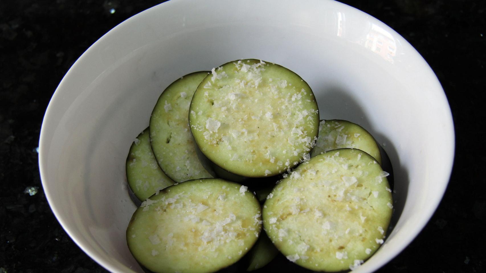 CESTITAS DE MORCILLA VEGANA CON CEBOLLA Y MANZANA CON THERMOMIX 01