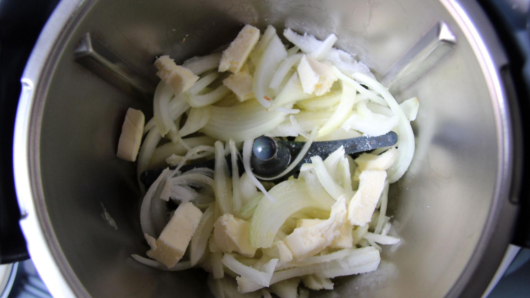 CESTITAS DE MORCILLA VEGANA CON CEBOLLA Y MANZANA CON THERMOMIX 14