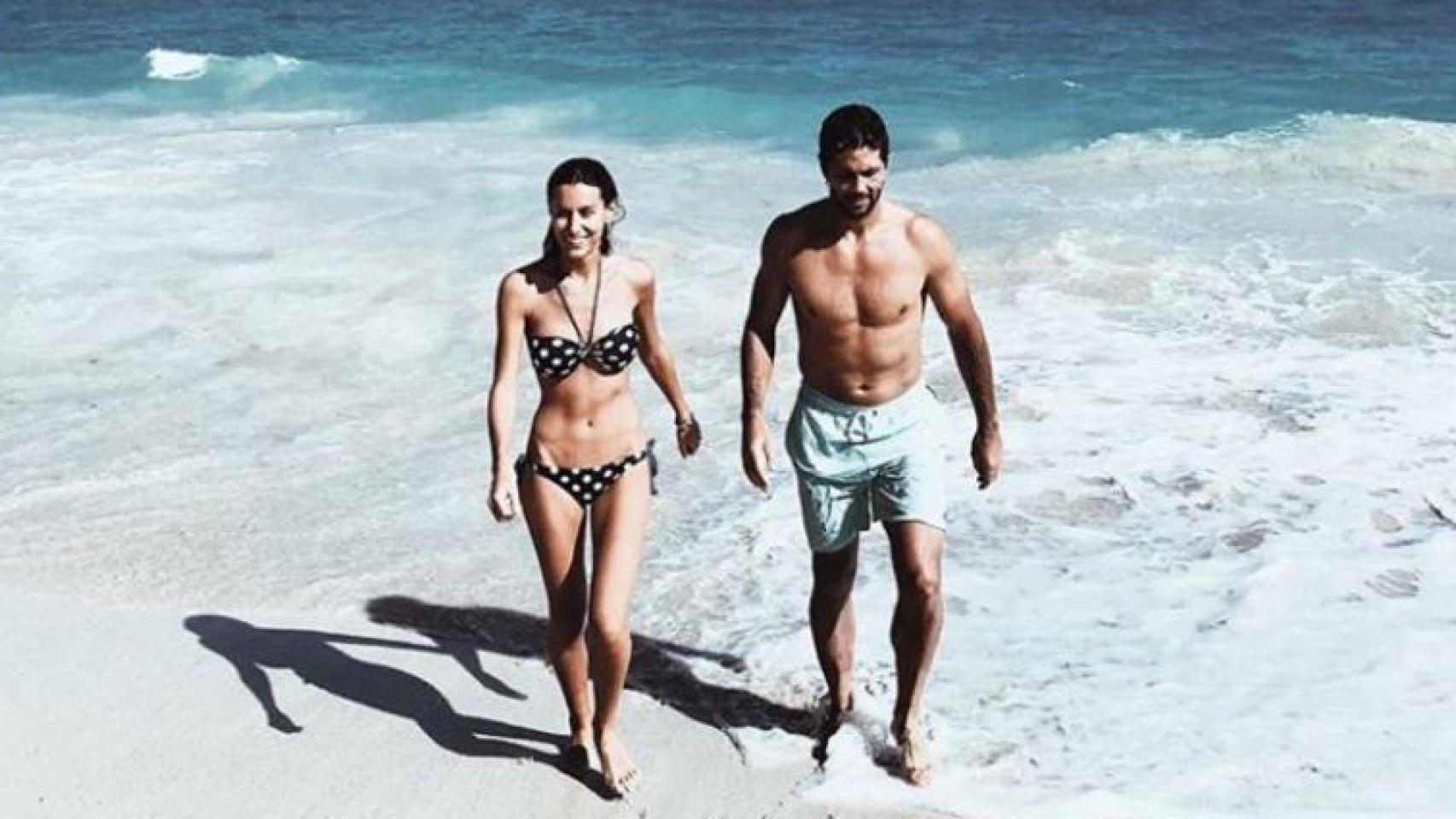 Imágenes del día: La felicitación de navidad más caribeña de Ana Boyer y Fernando Verdasco