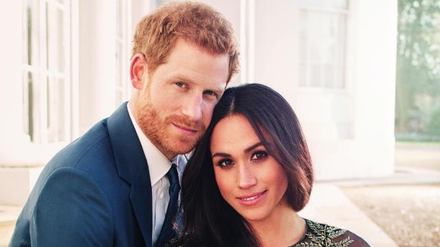Harry y Meghan durante su posado oficial.