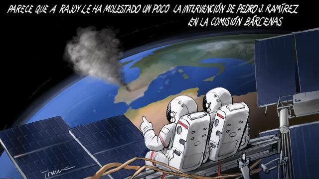 Rajoy, un poco molesto.