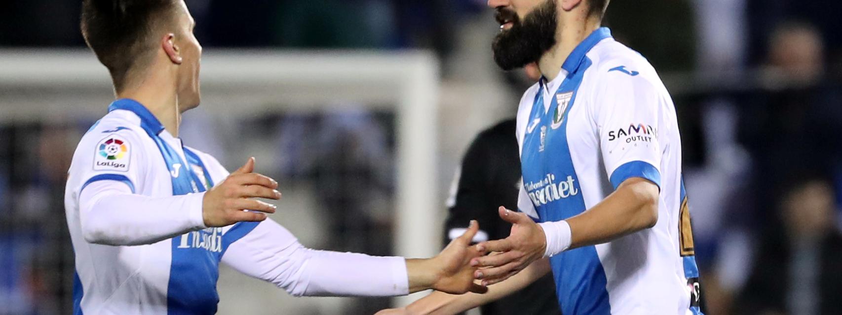 Siovas celebra su gol.