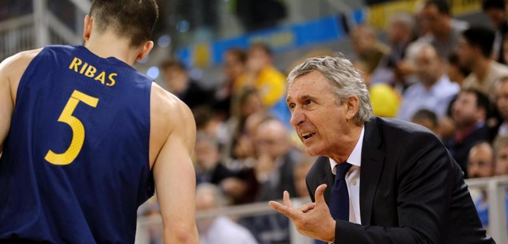 Pesic da instrucciones.