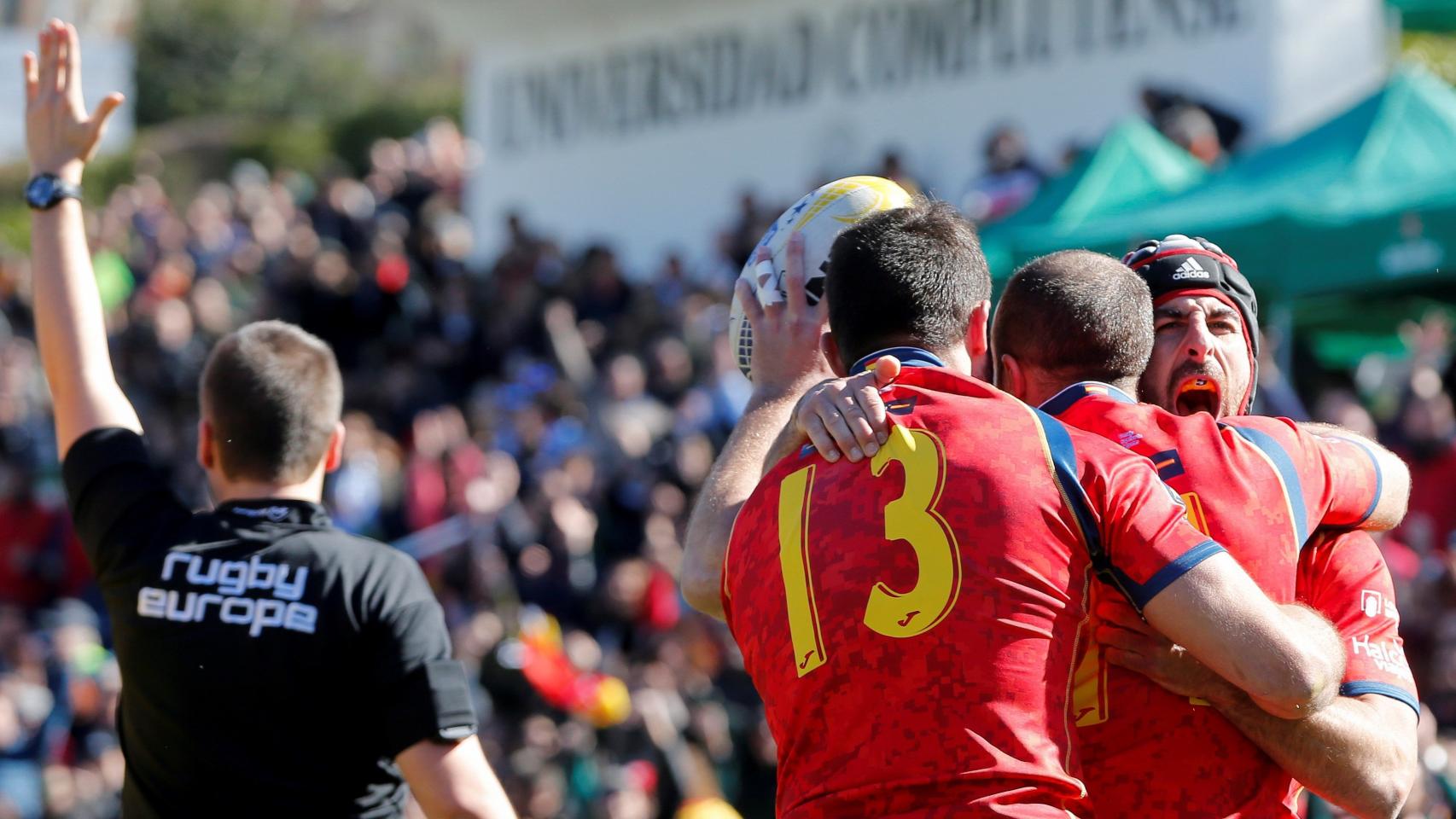 España consiguió ante Rumanía una victoria fundamental  para acceder al Mundial de Japón en 2019. / Efe