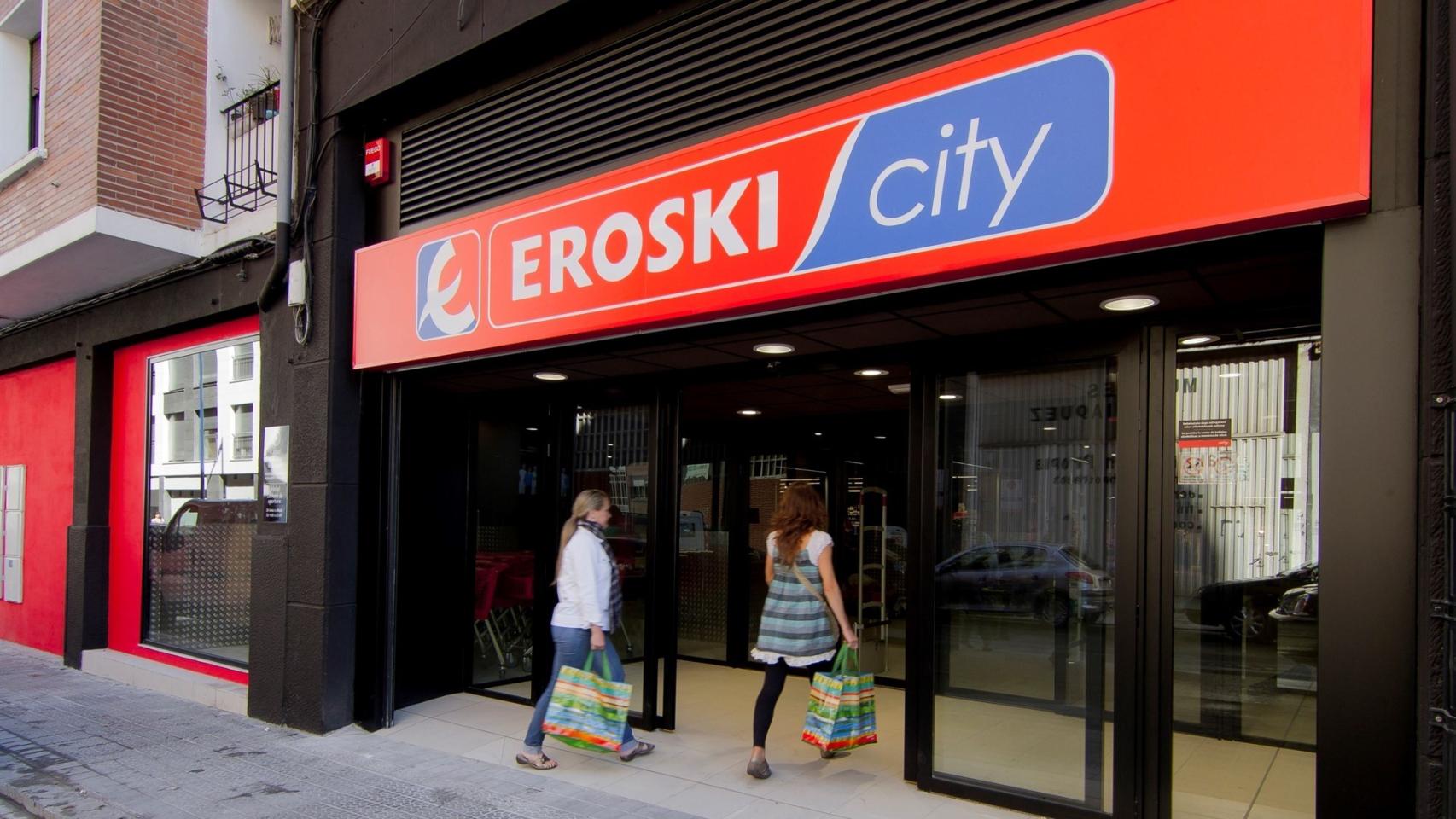 Eroski sale de la telefonía móvil y traspasa a sus clientes a Vodafone
