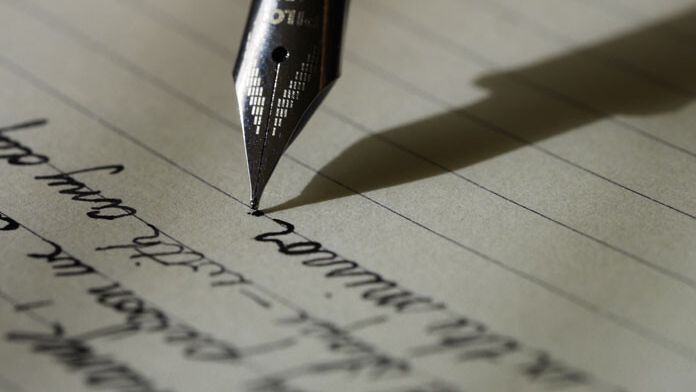 pluma-escribir-literatura