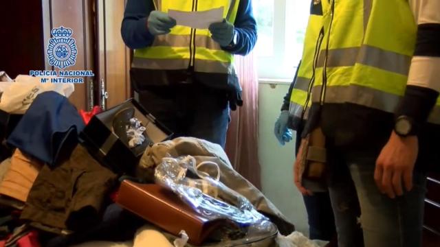 Doce detenidos y liberadas 4 mujeres a las que prostituían y sometían a vudú