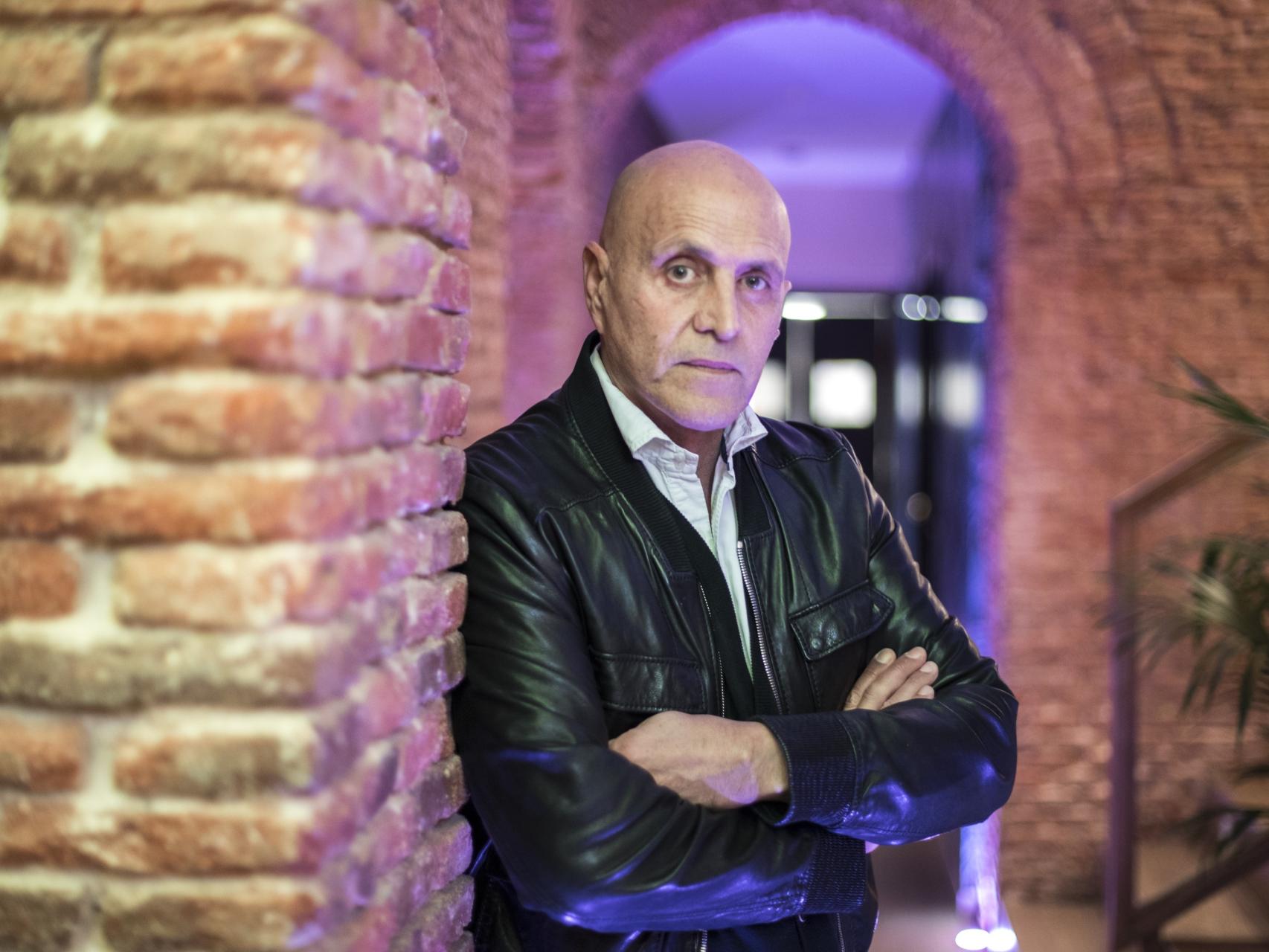 Kiko Matamoros, el eslabón perdido entre los personajes de la tele y de los libros.