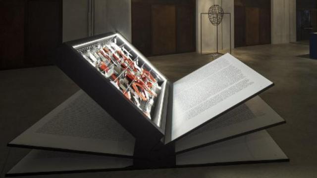 Image: Eva Kot'átková y la forja de la imaginación