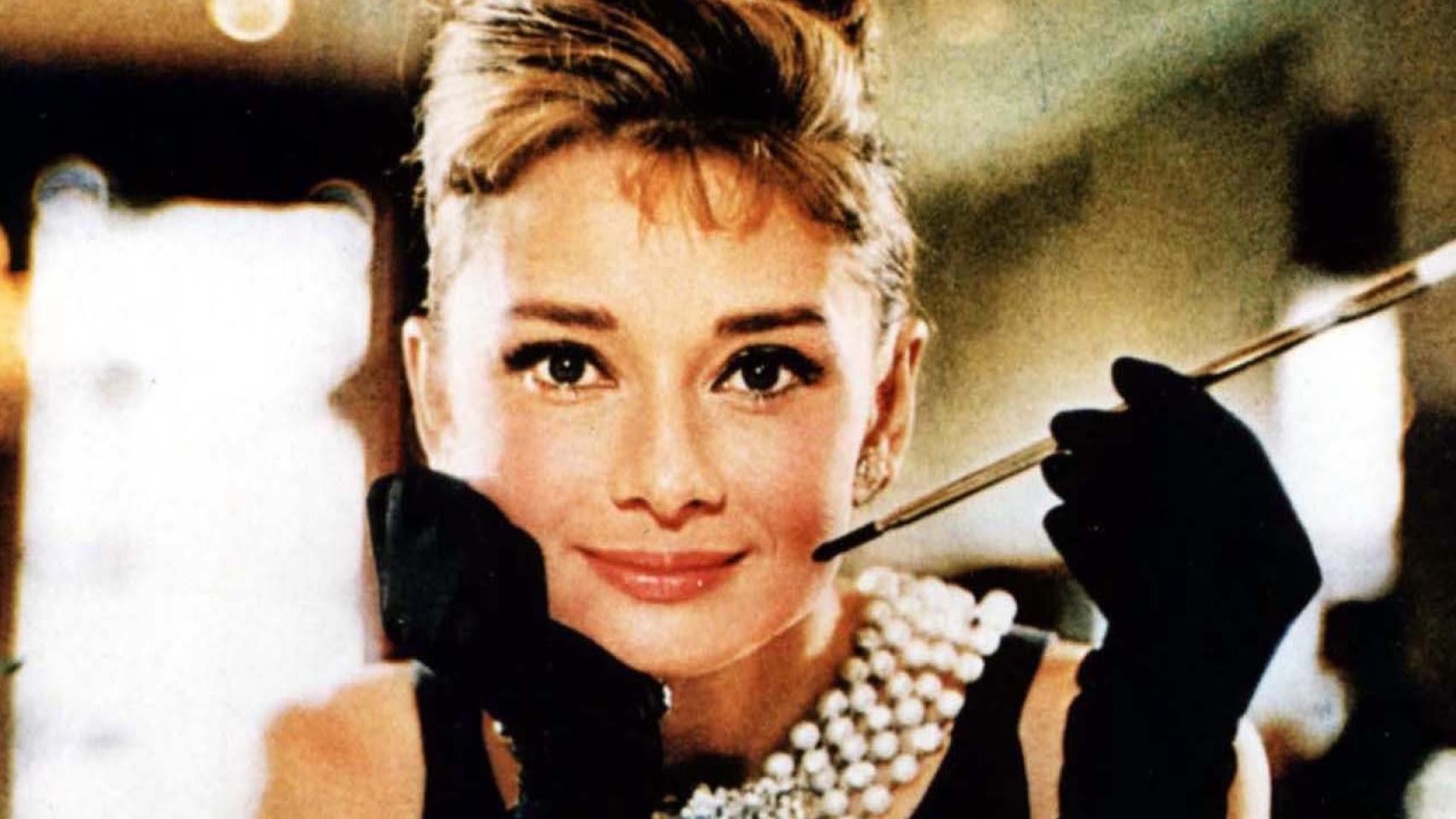 Audrey Hepburn en 'Desayuno con Diamantes'.
