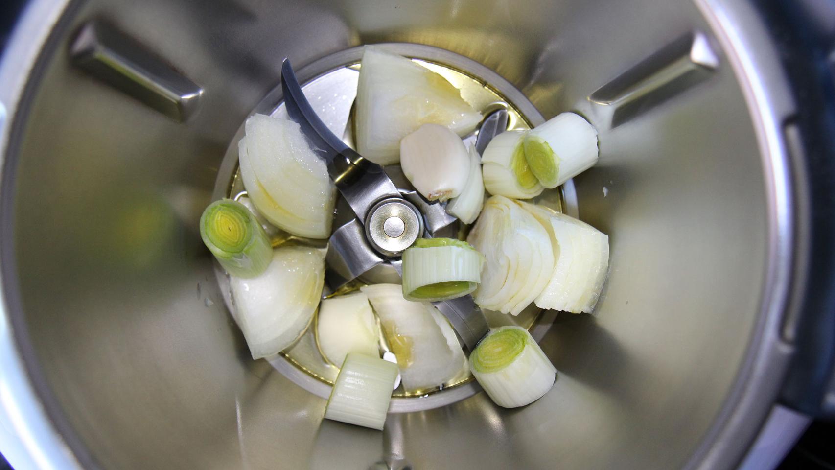 CREMA DE COLIFLOR CON MANZANA Y VIEIRAS CON TMX 03