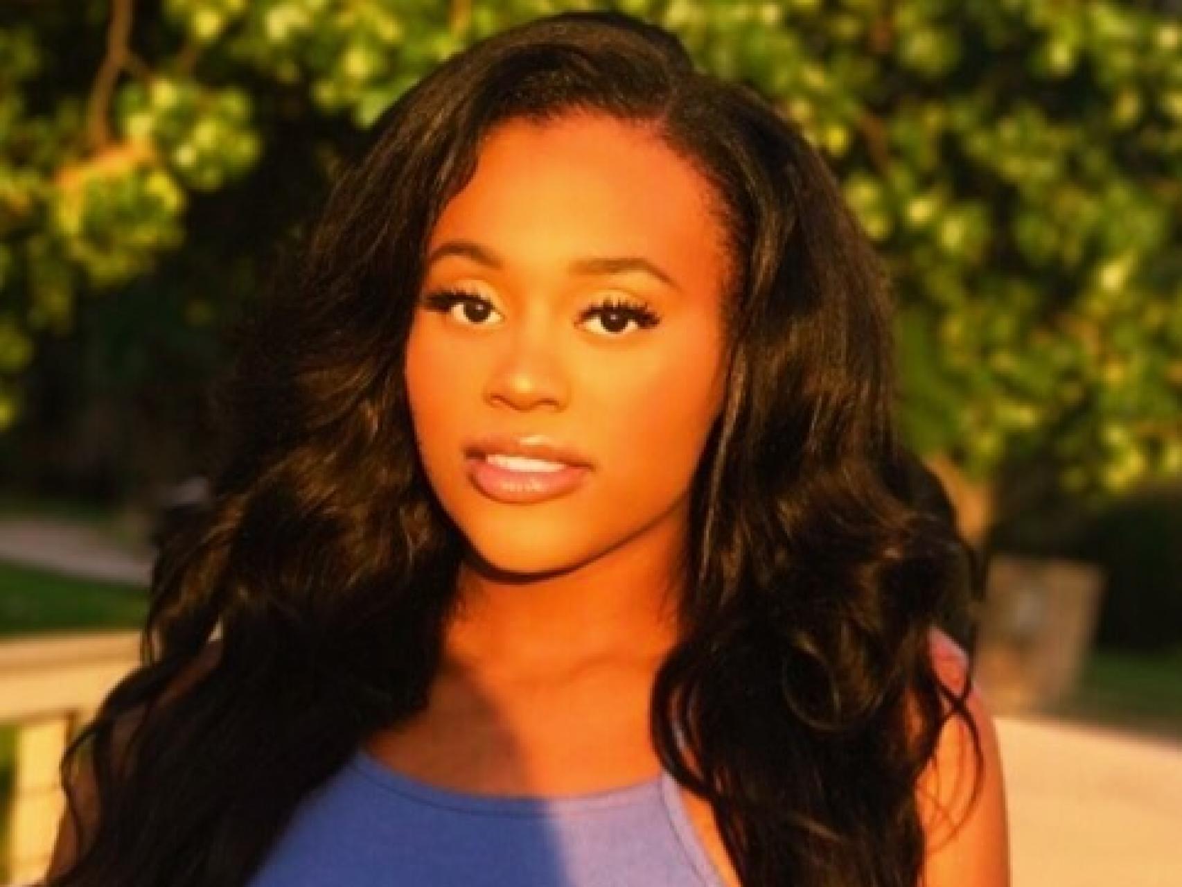 Shalom Ifeany, la jugadora demasiado sexi para seguir en su equipo.