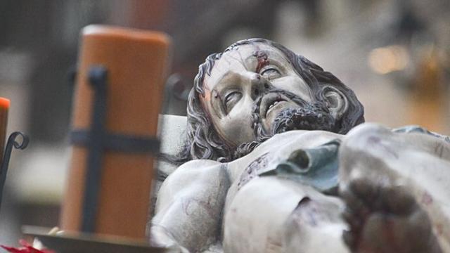 El Cristo Yacente, protagonista en el Sábado Santo