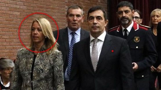 La directora de la Escuela de los Mossos llevó ocultas en su coche urnas para votar el 1-O