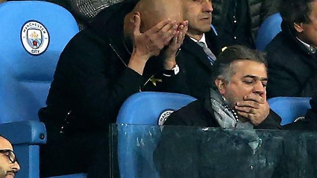 Pep Guardiola, en la grada.