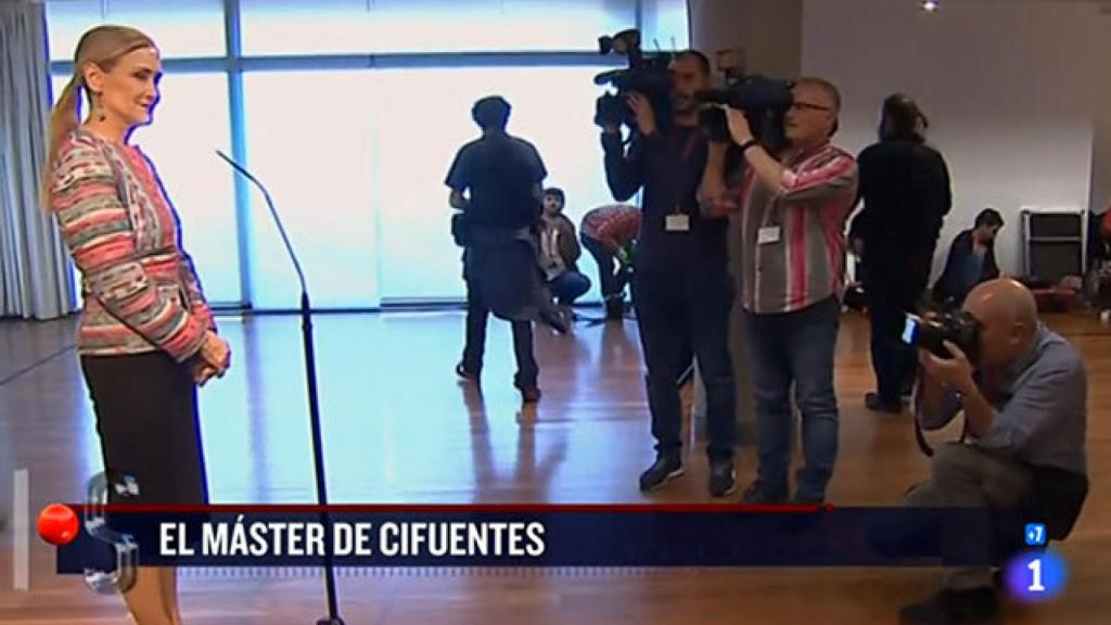 La manipulación de manual de ‘Informe Semanal’ del máster de Cifuentes