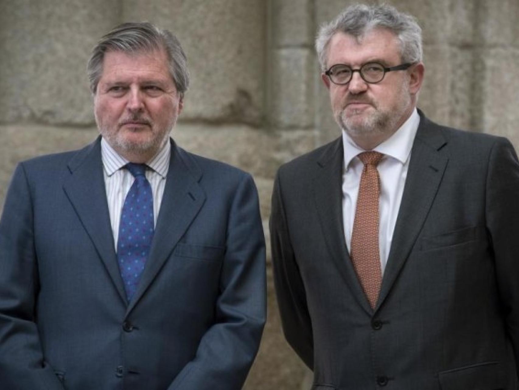 Méndez de Vigo y Miguel Falomir en la toma de posesión de éste como director del Prado.