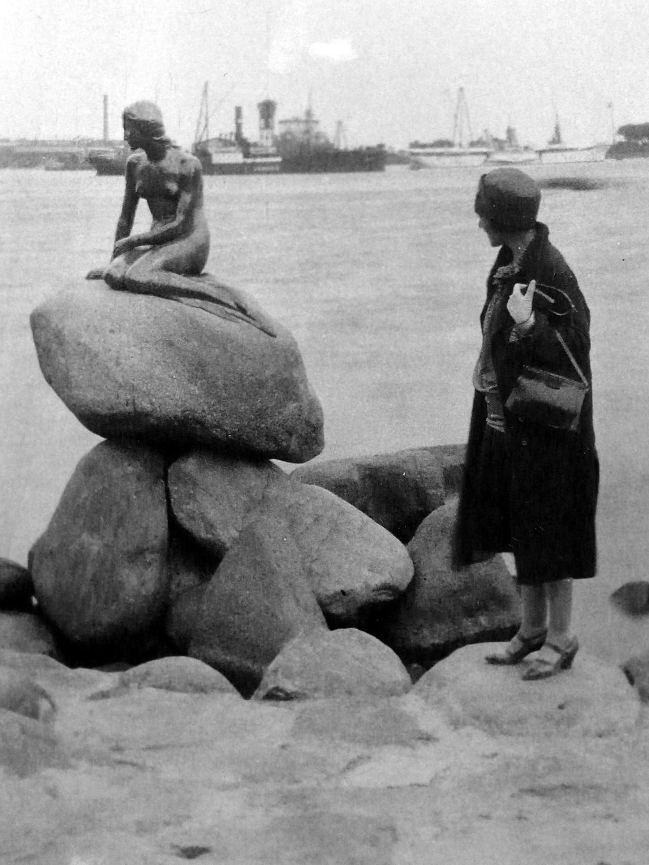 Justa en Copenhague (1929), cuando acudió al congreso internacional de la Escuela Nueva de Elsinore.