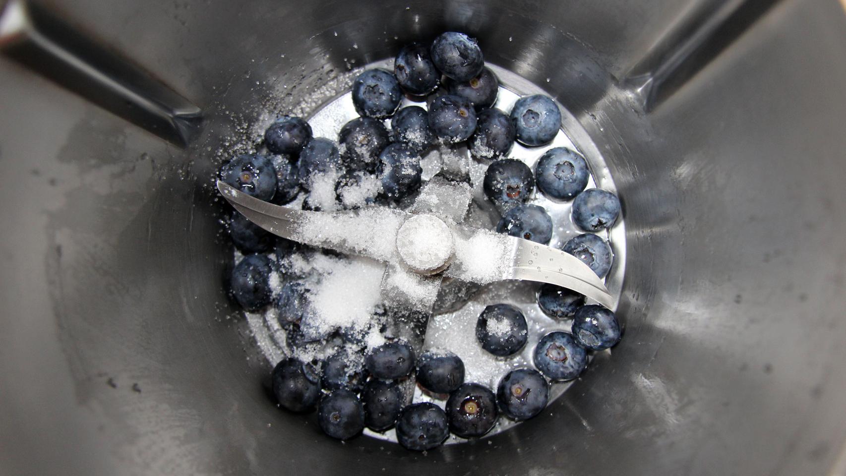 TARTA DE BROWNIE CON CHEESECAKE Y SALSA DE ARÁNDANOS CON TMX 08