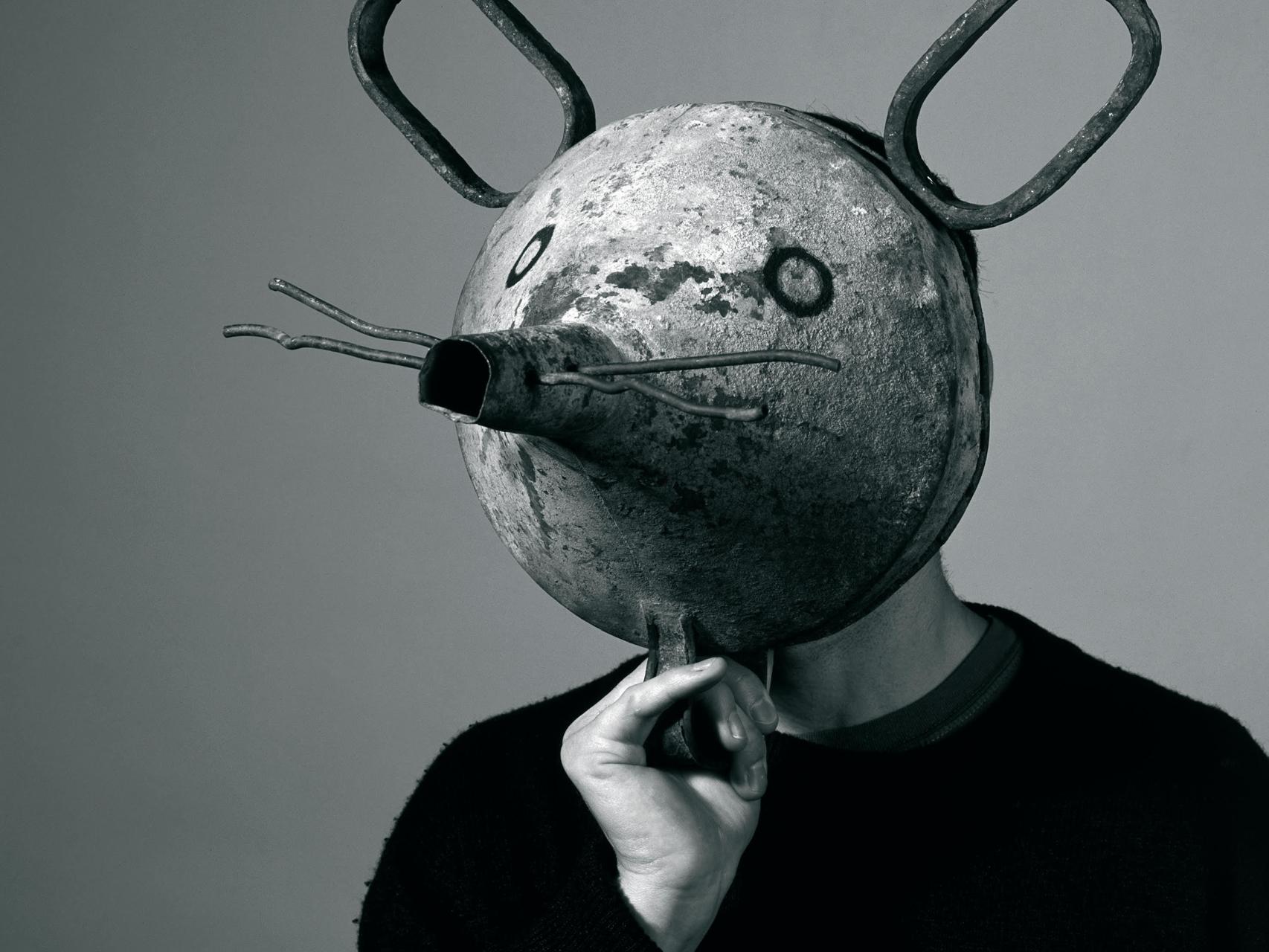 Isidro Ferrer convertido en una obra de Isidro Ferrer.