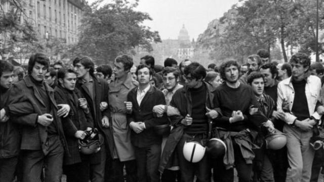 Una de las imágenes míticas de las protestas en París.