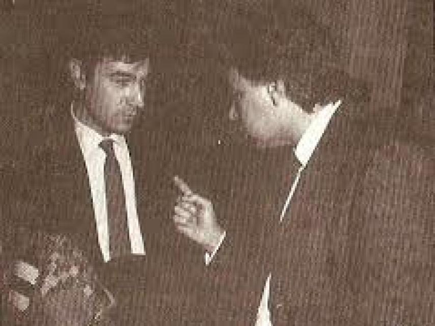Pedro J. Ramírez y Felipe González en el Congreso en 1987.
