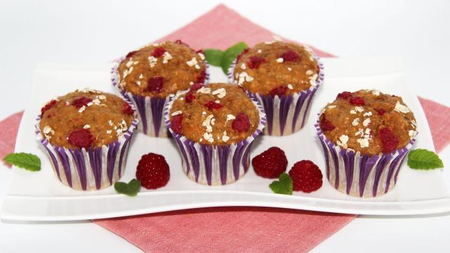 MUFFINS DE ZANAHORIA, AVENA Y FRAMBUESAS Portada