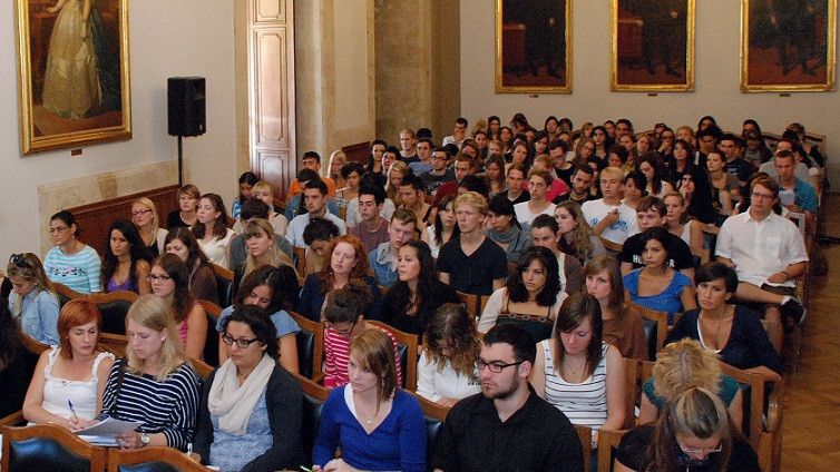 alumnos filologia