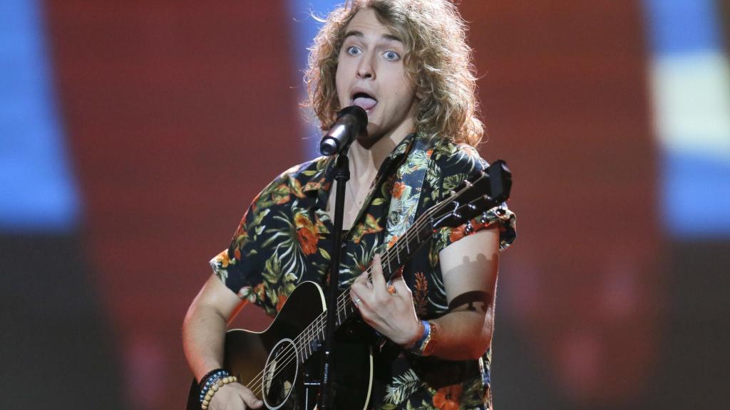 Manel Navarro, durante su actuación en Eurovisión en 2017.
